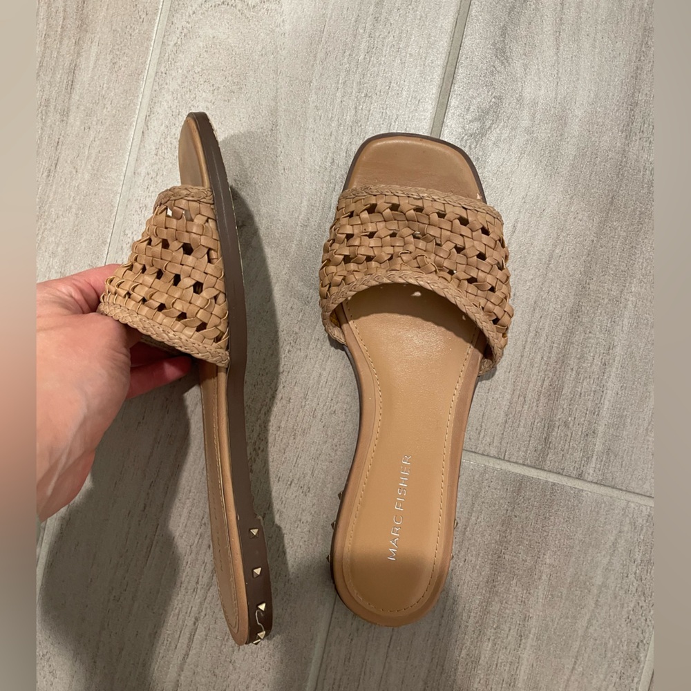Marc fisher sandals